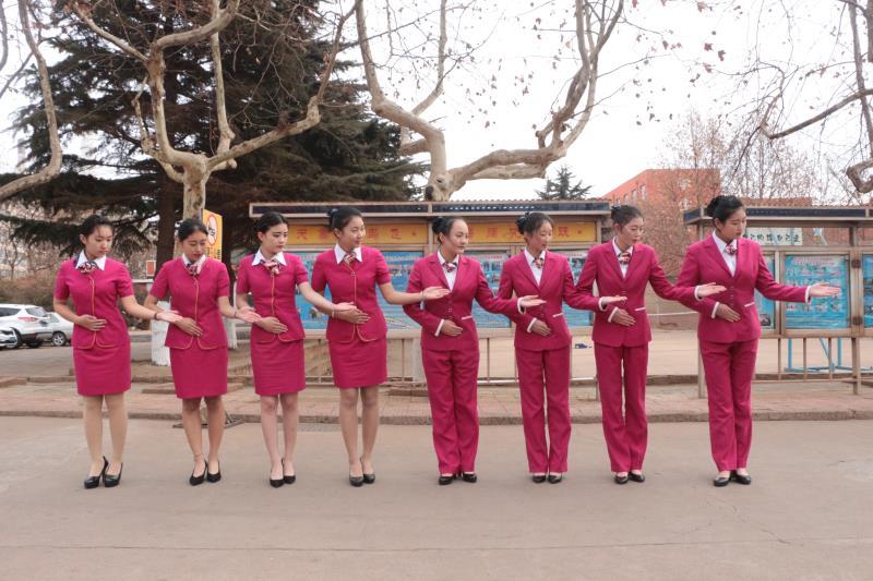 青岛航空职业技术学校航空服务专业怎么样？
